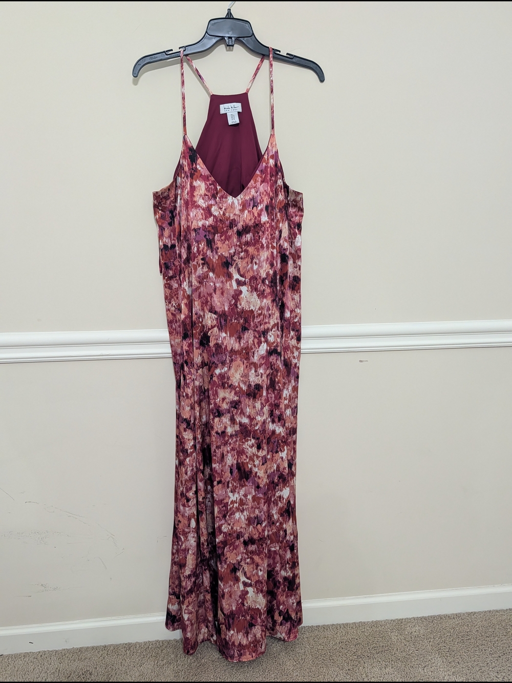 Nicole Miller Spaghetti Strap Express Tie-Back Floral Maxi Dress in Burgundy